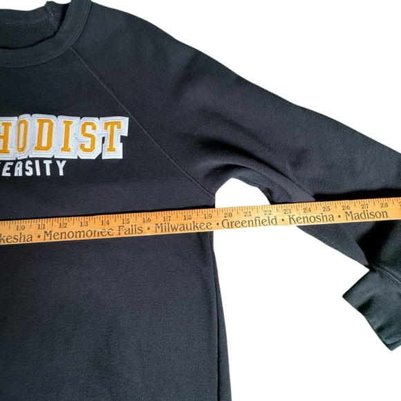 Methodist University Crewneck Sweatshirt Black Unisex Adult College Tee - Picture 4 of 6